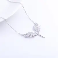 Цепочка женская с подвеской ангел