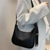 Сумка багет экокожа черная