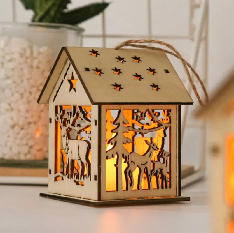 Ёлочная игрушка Домик со подсветкой деревянный от батареек