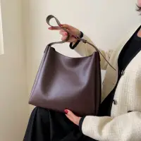 Сумка шопер с косметичкой экокожа коричневая