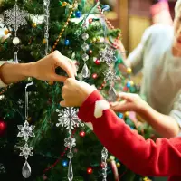 Ёлочные украшения снежинки, сосульки прозрачные 10 штук