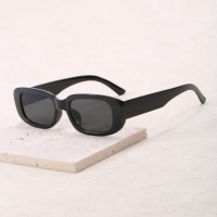 Очки солнцезащитные женские Мегги