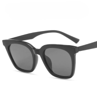 Очки солнцезащитные Джесс