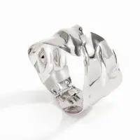 Браслет манжета крупный серебристый