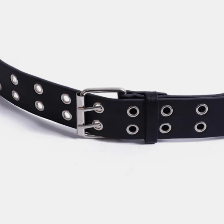 Ремень черный с люверсами 110-115 см