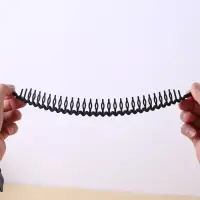 Ободок для волос пластиковый черный