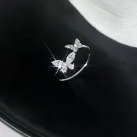 Кольцо Бабочки с камнями серебристое