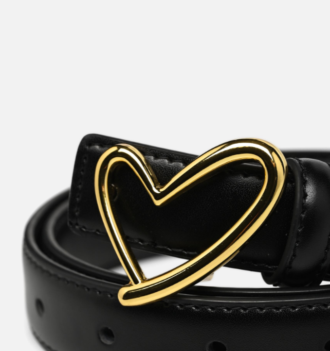 Ремень женский с пряжкой в форме сердца 95 см