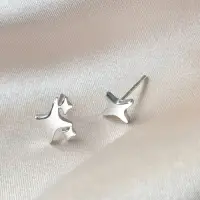 Серьги-гвоздики Звезды серебристые