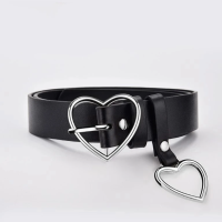 Ремень с пряжкой в форме сердца 95 см