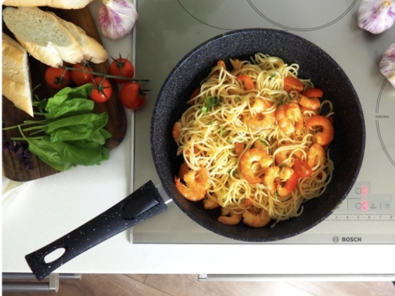 Сковорода HOMECLUB Marble 26см литая со съемной ручкой soft touch HC-26I-SR