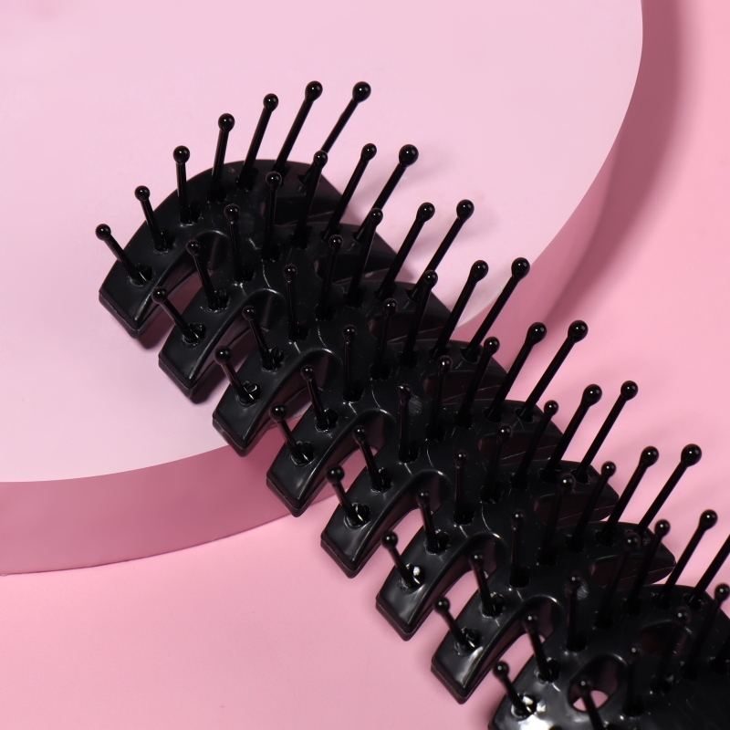 Расчёска массажная, вентилируемая, 3 &times; 19 см, цвет чёрный