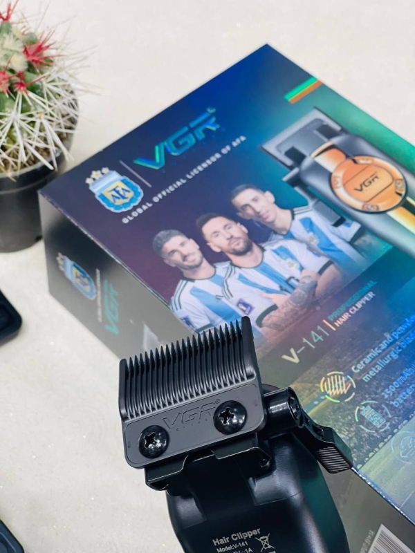 Машинка для стрижки волос VGR V-141