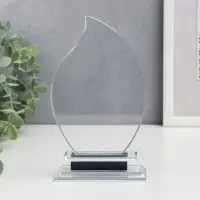 Сувенир стекло "Стела наградная - Лист" 15х10х3,3 см