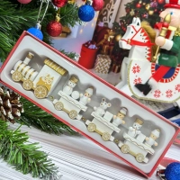 Новогодний паровозик 3 вагонч.20*5см