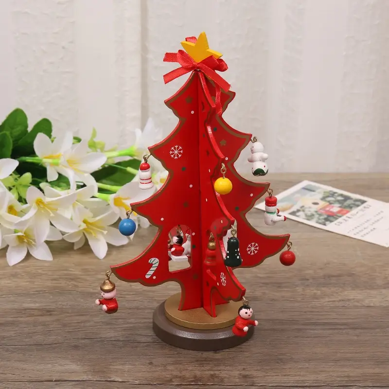 Елка деревянная настольная с игрушками, 23 см